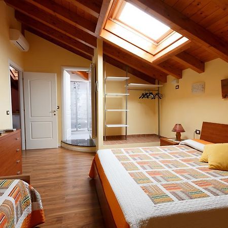 Il Gelsomino Bed and Breakfast Ferno Δωμάτιο φωτογραφία