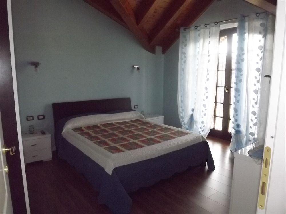 Il Gelsomino Bed and Breakfast Ferno Εξωτερικό φωτογραφία