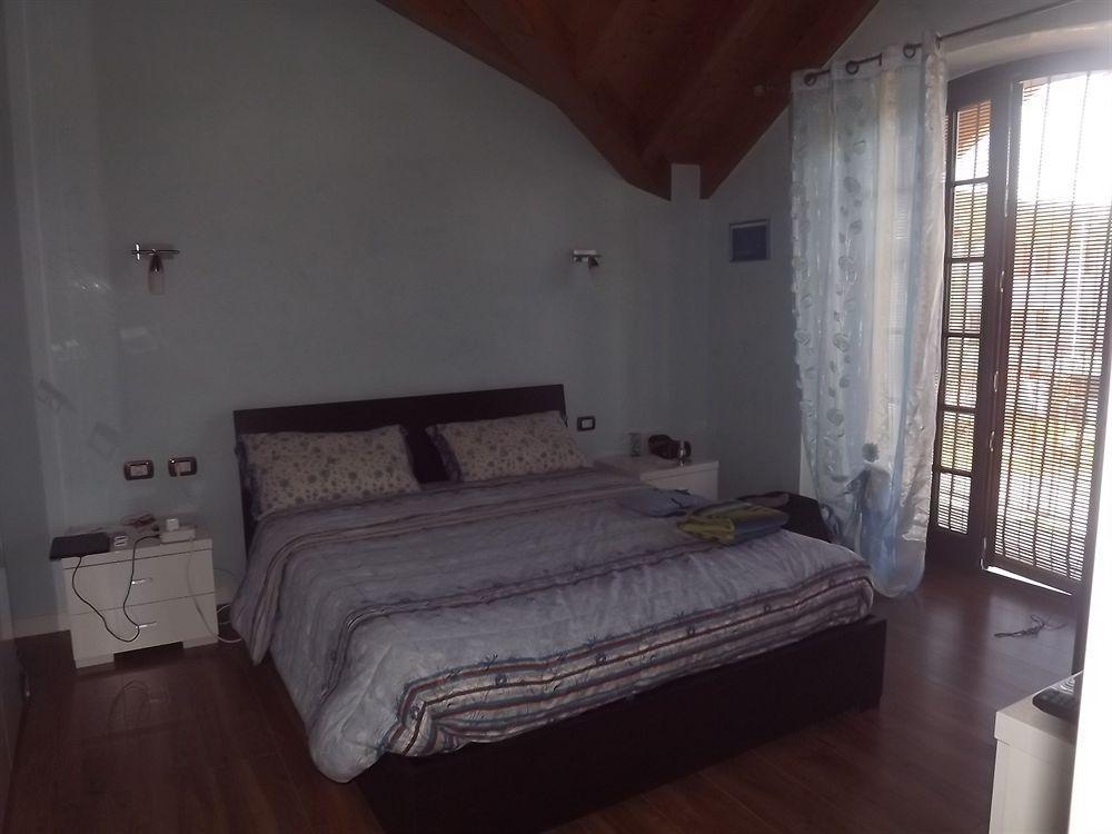 Il Gelsomino Bed and Breakfast Ferno Εξωτερικό φωτογραφία