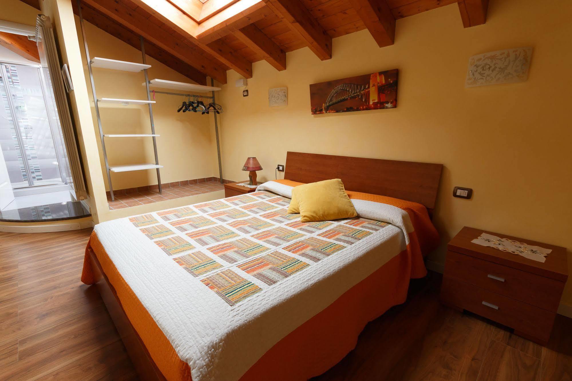 Il Gelsomino Bed and Breakfast Ferno Εξωτερικό φωτογραφία